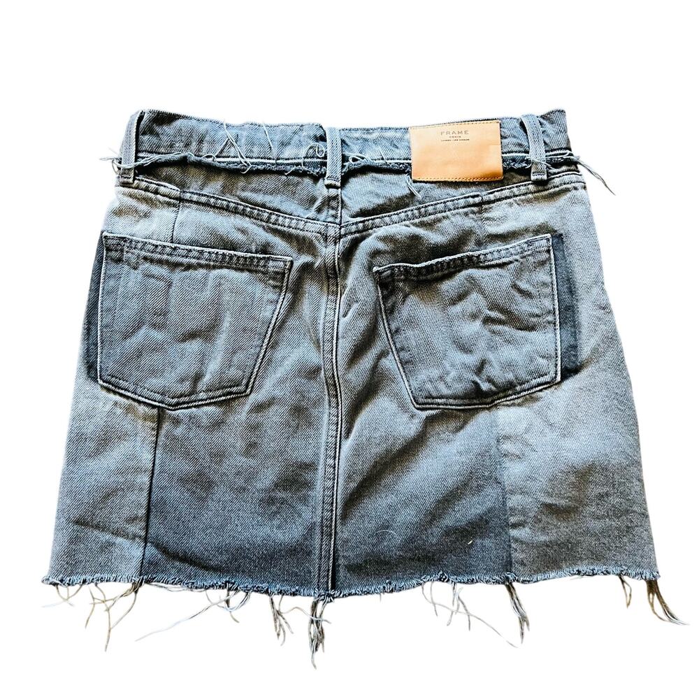 $345 FRAME DENIM Nouveau Le Mix Mini Skirt in Ash Mix Distressed Size 25 - Picture 6 of 6